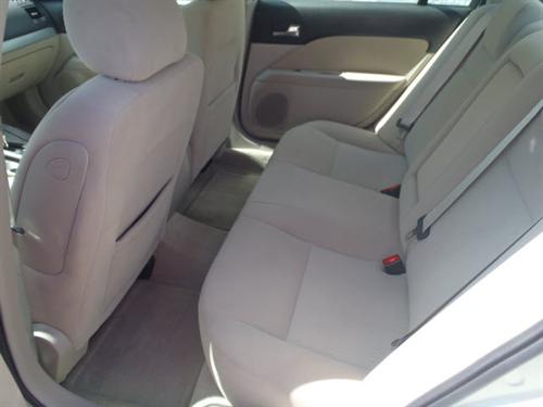 Mercury Milan 2008 photo 2