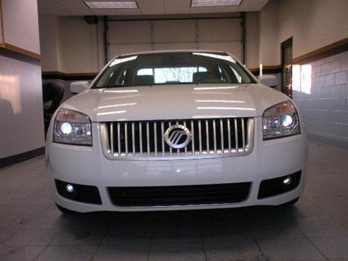 Mercury Milan 2008 photo 2