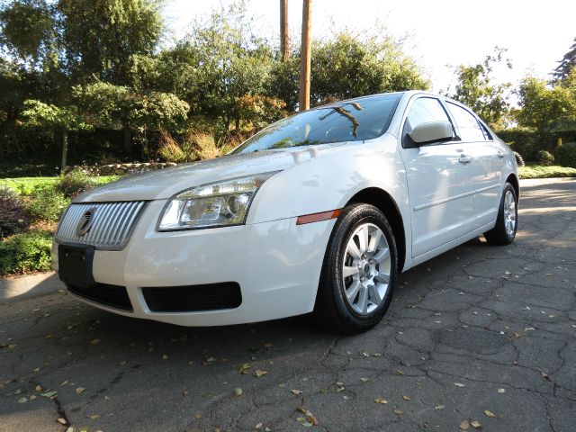 Mercury Milan 2009 photo 2