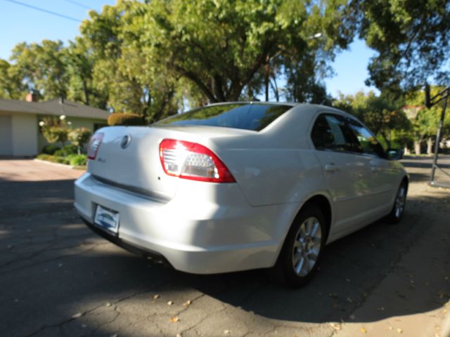 Mercury Milan 2009 photo 4