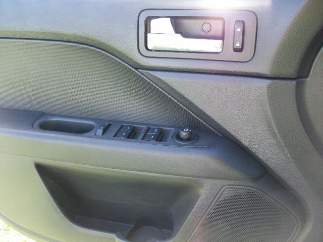 Mercury Milan 2009 photo 1