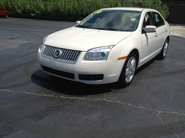 Mercury Milan 2010 photo 3