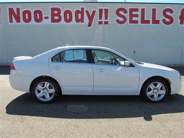 Mercury Milan 2010 photo 2