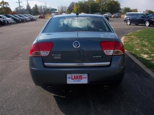 Mercury Milan 2011 photo 5