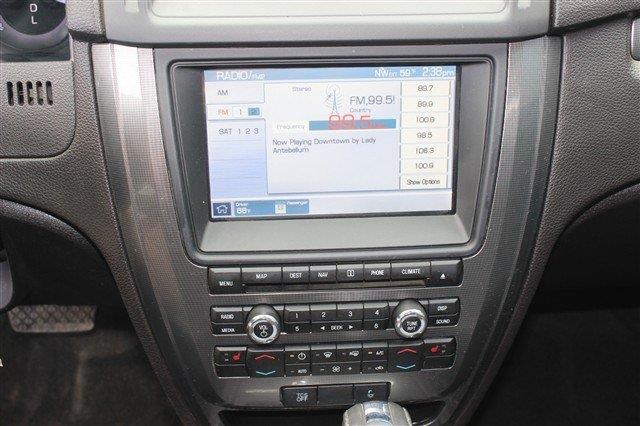 Mercury Milan 2011 photo 3