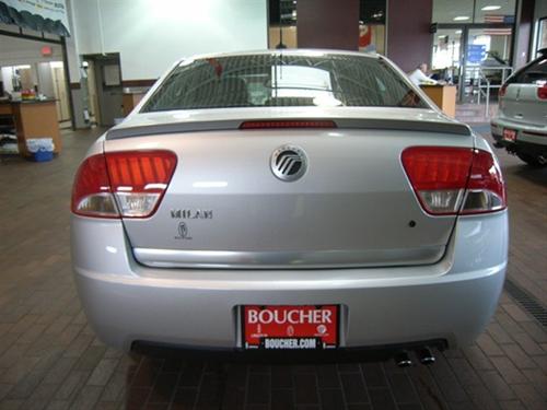 Mercury Milan 2011 photo 3