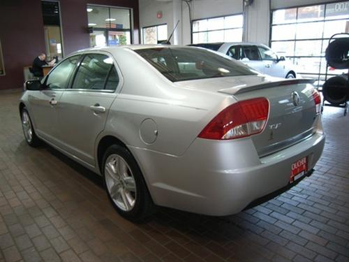 Mercury Milan 2011 photo 4