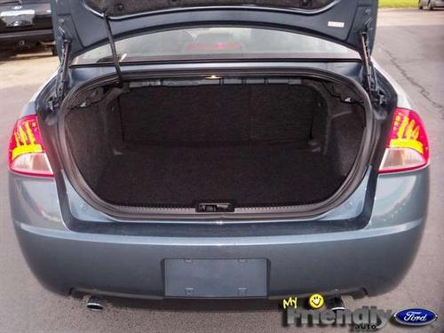 Mercury Milan 2011 photo 3