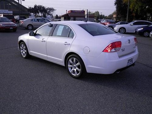 Mercury Milan 2011 photo 2