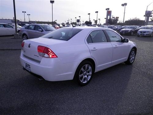 Mercury Milan 2011 photo 3