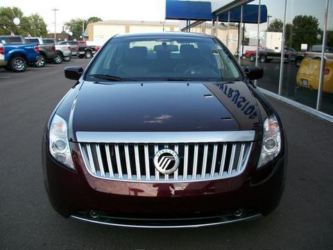 Mercury Milan 2011 photo 2