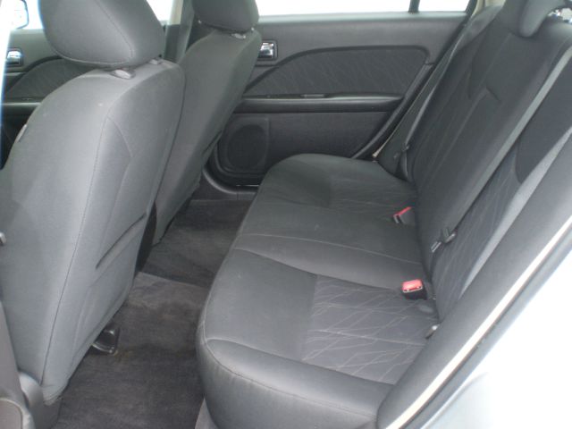 Mercury Milan 2011 photo 3