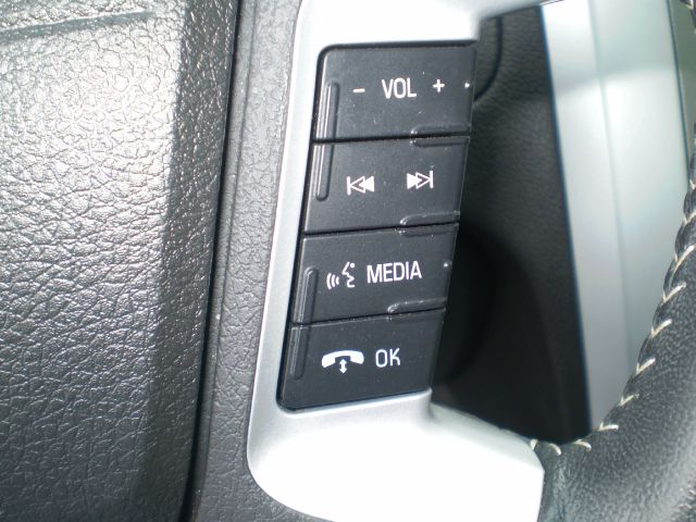 Mercury Milan 2011 photo 9