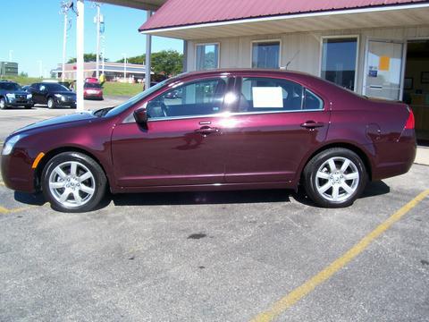 Mercury Milan 2011 photo 1