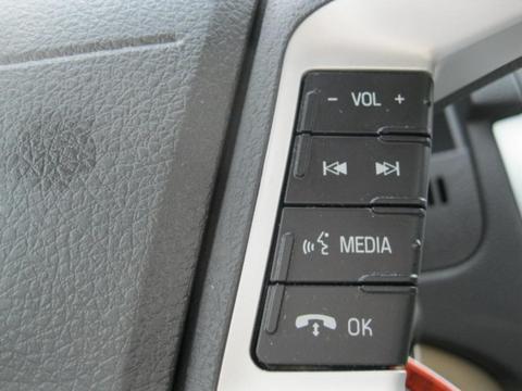 Mercury Milan 2011 photo 1