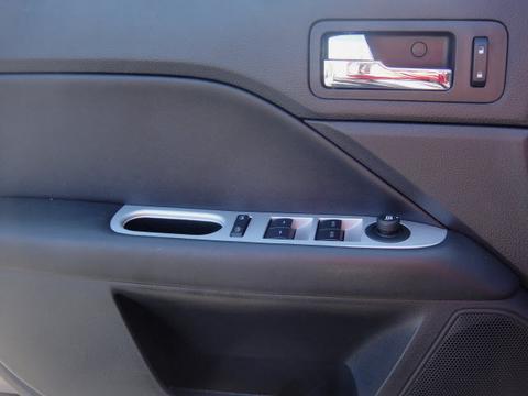 Mercury Milan 2011 photo 1