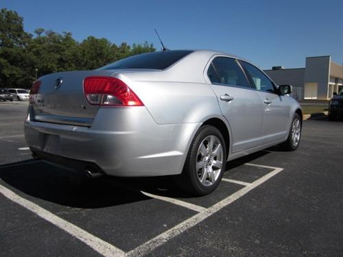 Mercury Milan 2011 photo 1