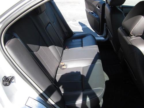 Mercury Milan 2011 photo 3