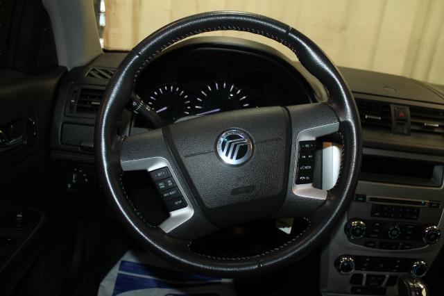 Mercury Milan 2011 photo 3