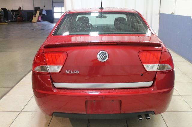 Mercury Milan 2011 photo 4