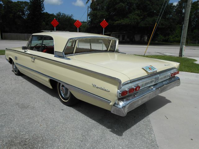 Mercury Montclair 1964 photo 1
