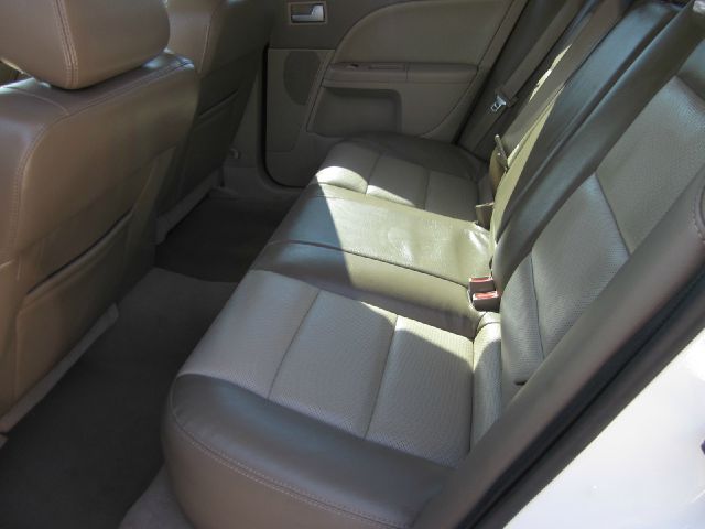 Mercury Montego 2007 photo 2