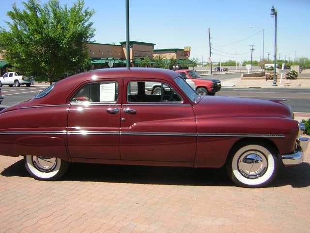 Mercury Monterey 1949 photo 5