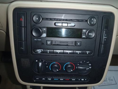 Mercury Monterey 2004 photo 3