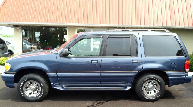 Mercury Mountaineer Ram 3500 Diesel 2-WD SUV