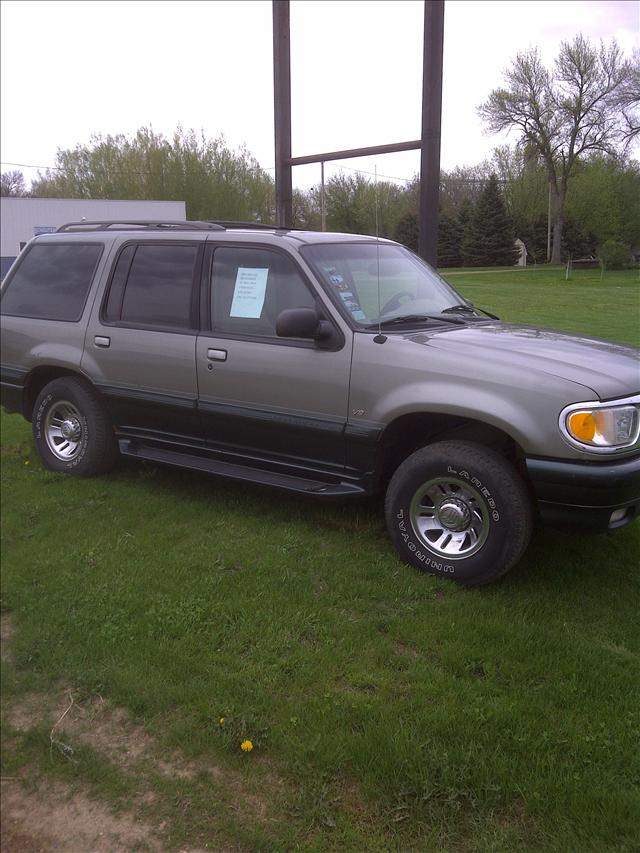 Mercury Mountaineer 1999 photo 1