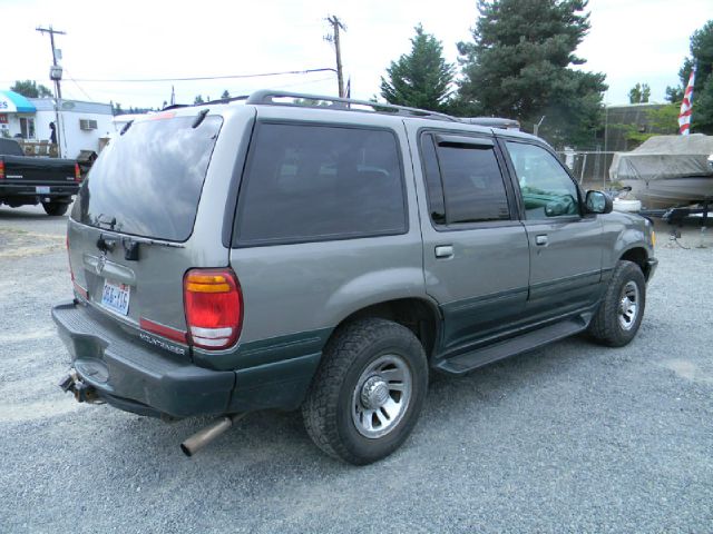 Mercury Mountaineer 1999 photo 2
