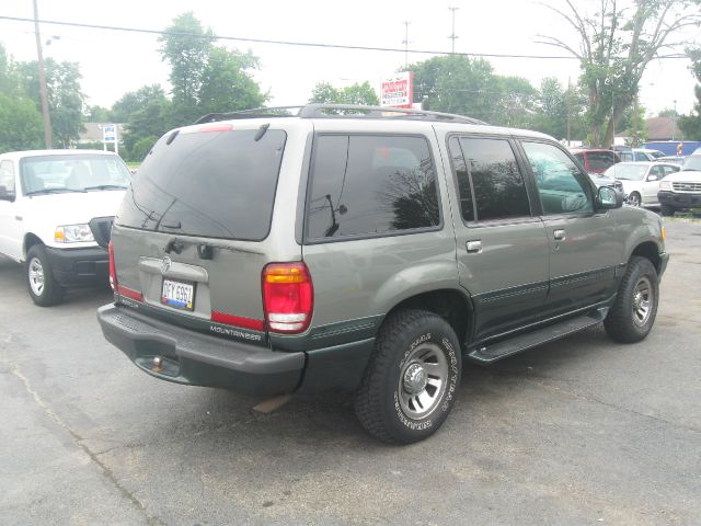Mercury Mountaineer 1999 photo 1
