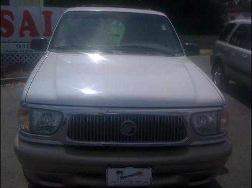 Mercury Mountaineer 2000 photo 3