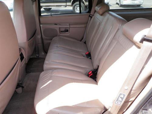 Mercury Mountaineer 2000 photo 5