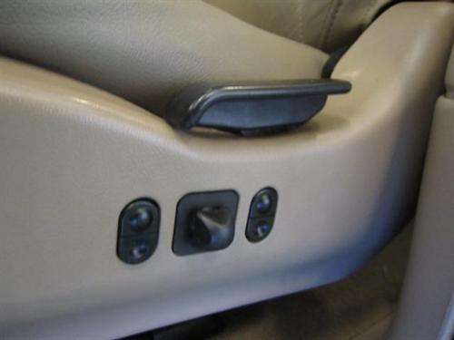 Mercury Mountaineer 2000 photo 1