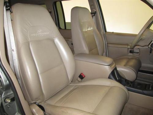 Mercury Mountaineer 2000 photo 3