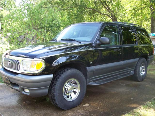 Mercury Mountaineer 2000 photo 4