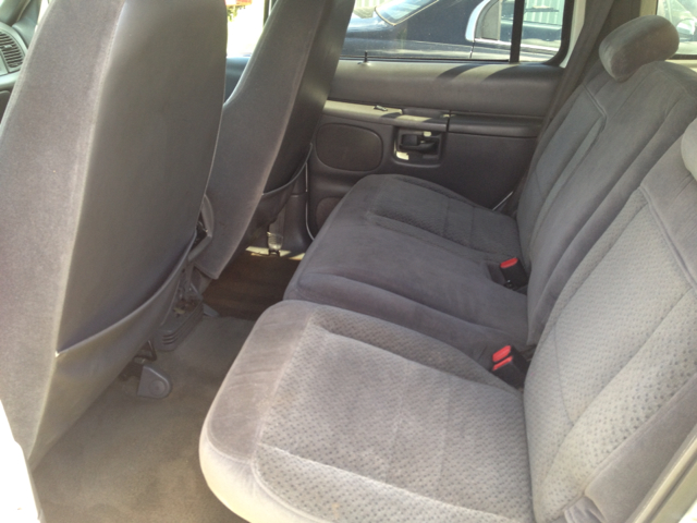 Mercury Mountaineer 2000 photo 3