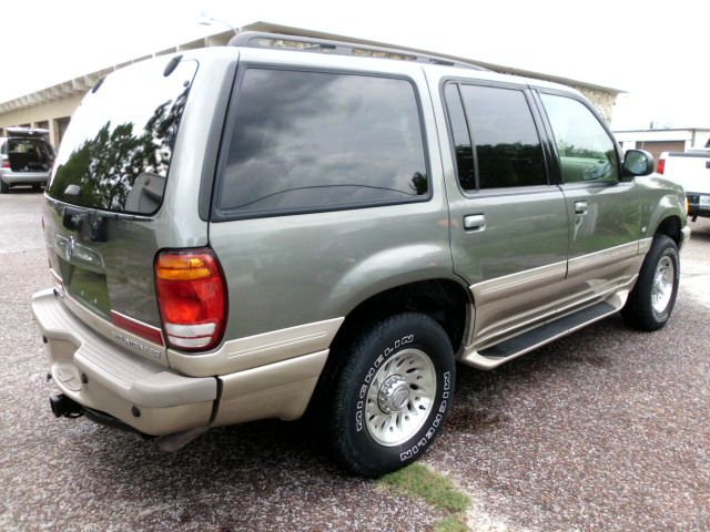 Mercury Mountaineer 2000 photo 1