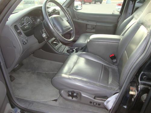 Mercury Mountaineer 2000 photo 4
