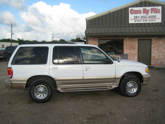 Mercury Mountaineer 2001 photo 18