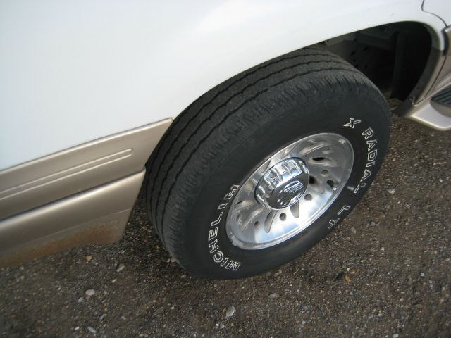 Mercury Mountaineer 2001 photo 22