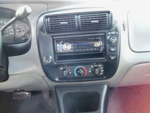 Mercury Mountaineer 2001 photo 1