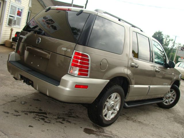 Mercury Mountaineer XLT XCAB SUV