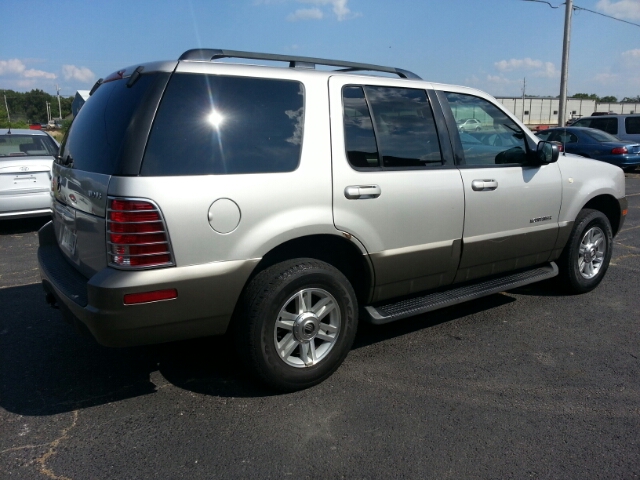 Mercury Mountaineer 2002 photo 3