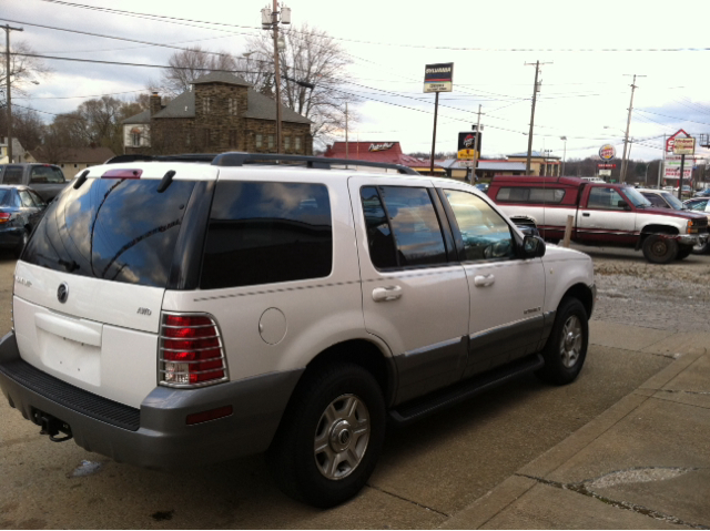 Mercury Mountaineer 2002 photo 3