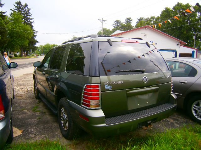 Mercury Mountaineer 2002 photo 1