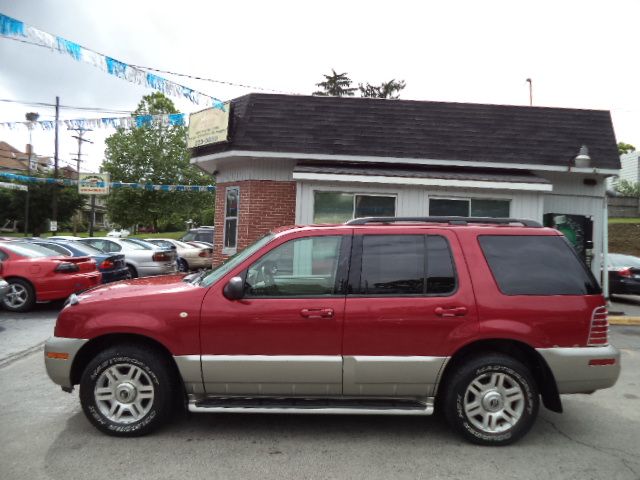 Mercury Mountaineer 2003 photo 2