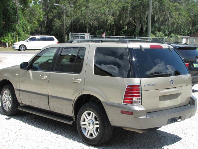 Mercury Mountaineer 2003 photo 1