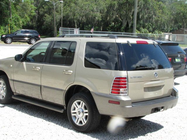 Mercury Mountaineer 2003 photo 2